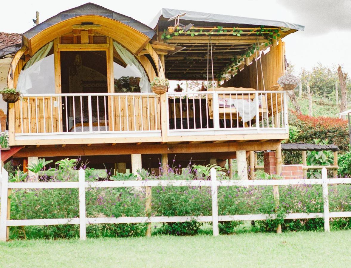 Chalet Glamping Sharmont Guarne